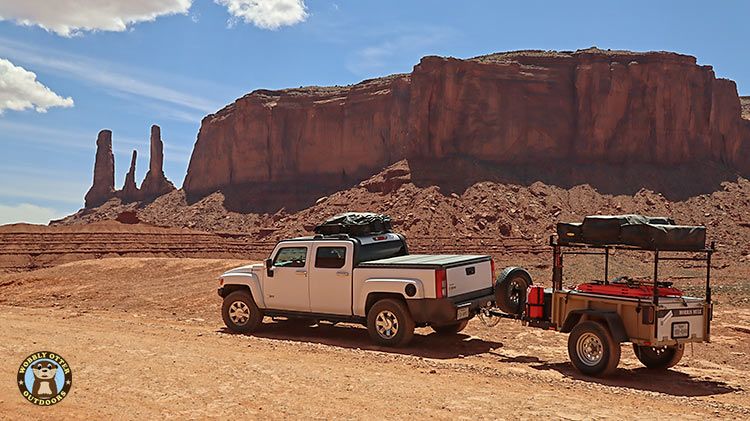 Ike & George in Monument Valley - Monument Valley Drive